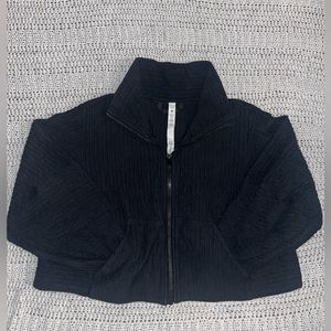 LULULEMON CROPPED FULL ZIP SWEATSHIRT